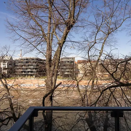 Stylowe M1 Na Jana Pawla Ii